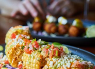 Hidalgo's Elote (Corn)