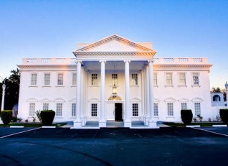 Anaheim White House (The) - Anaheim to Open West Wing