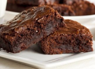 Hatch Chile Brownies