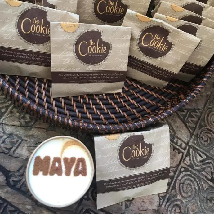 Hotel Maya Doubletree Cookies