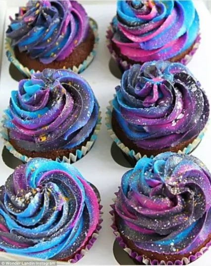 Hood Cupcakes Galaxy