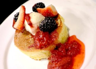 Selanne Steak Tavern Pancake Souffle