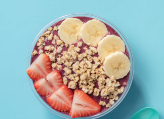 Bahama Buck's Acai Bowl