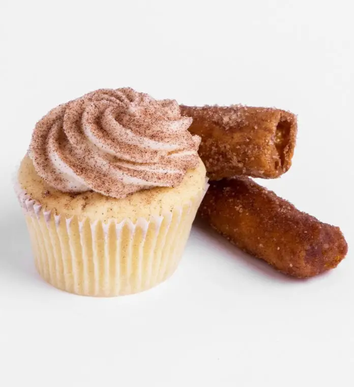 Susiecakes Churro Cupcake