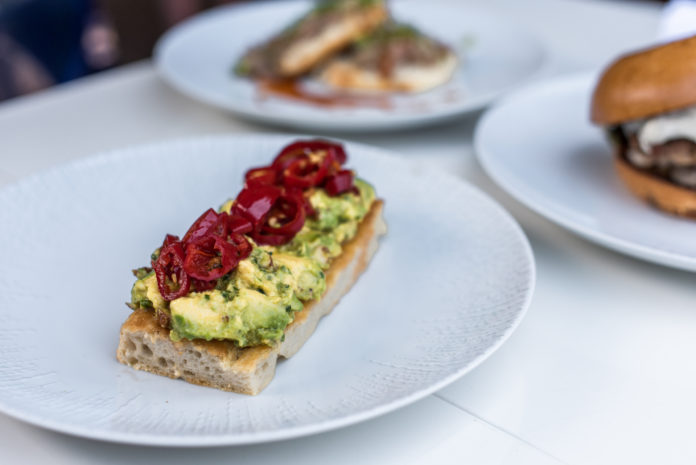 Bello Toast All’Avocado Burger Biscuits