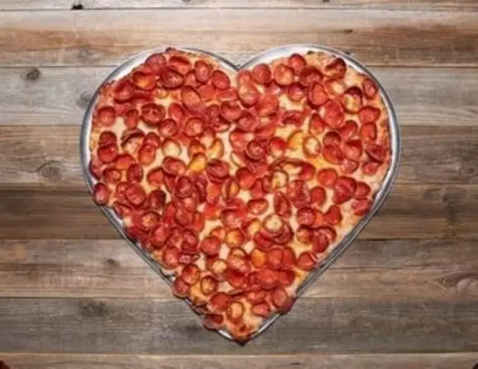 Mountain Mikes Heart Pizza