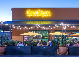 Cha Cha's Latin Kitchen Outdoor Patio